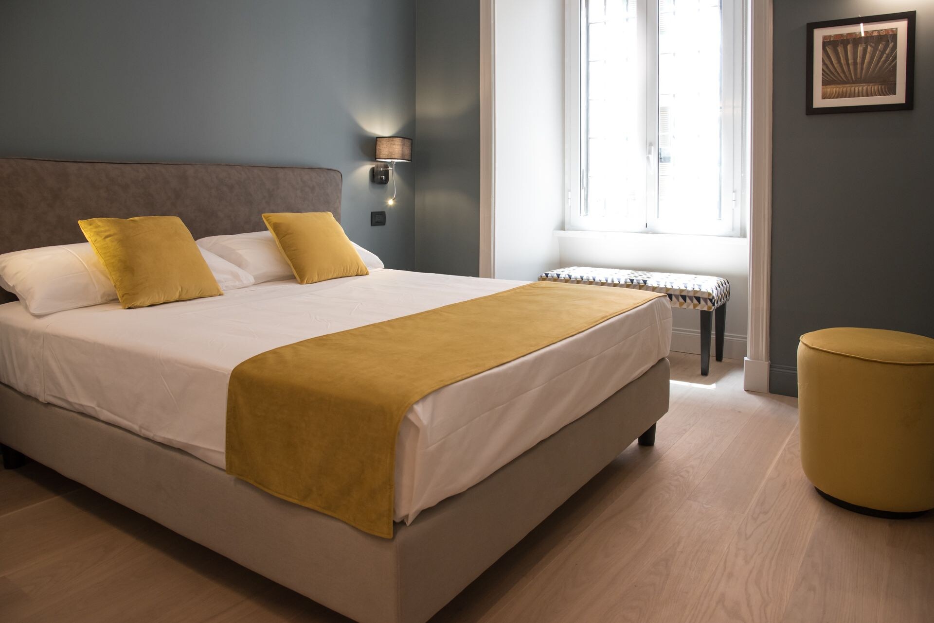 CONNECTING, STANDARD, DOUBLE BED