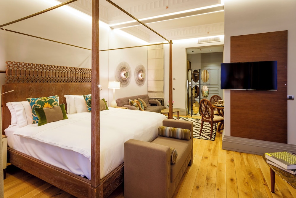 Ravouna 1906 Suites - Special Class Adults Only 9/45