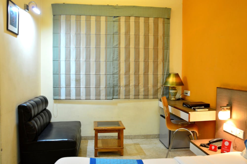 Hotel Marc Inn 14/24