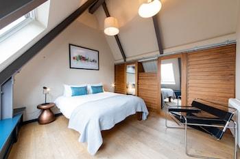 Luxury, Flat, Apartment, Queen Bed, Attic