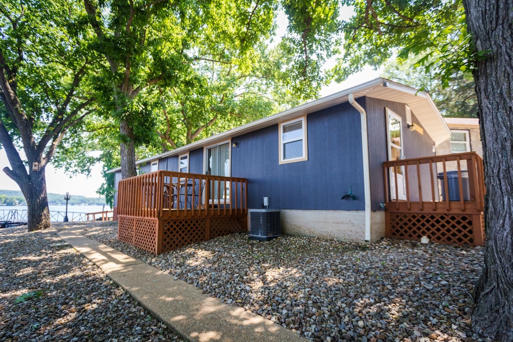 Point View Resort 49/73