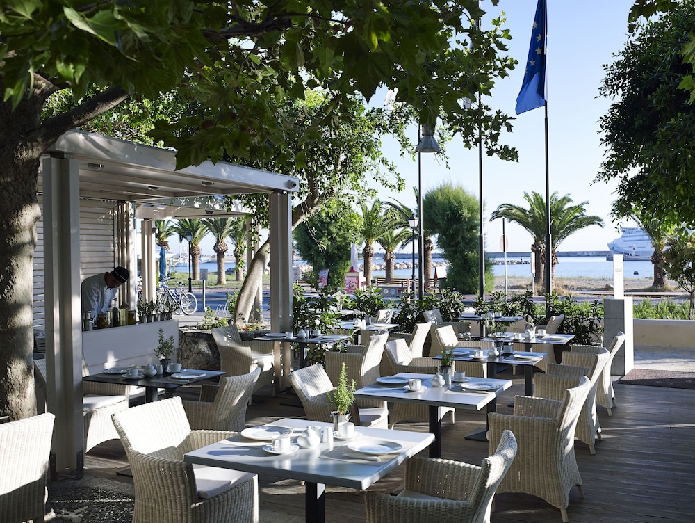 Kyma Suites Beach Hotel 39/50