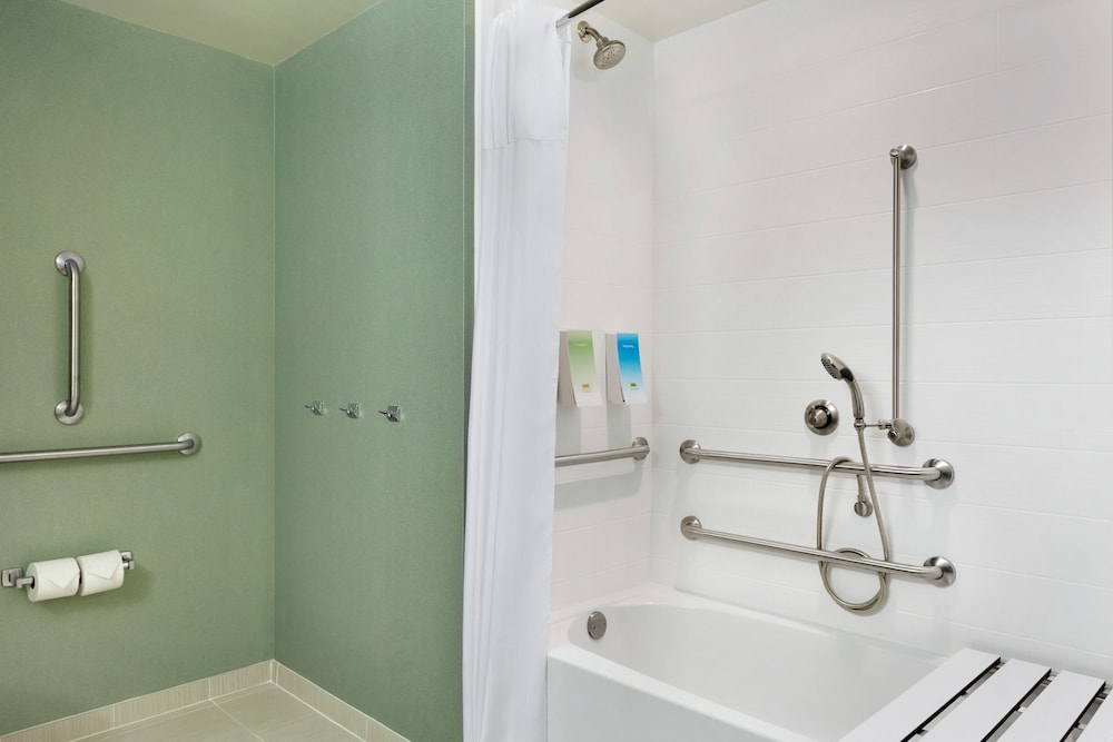 Home2 Suites By Hilton Greenville Downtown 10/31