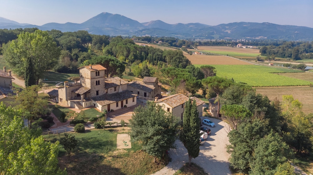 GH Borgo Pulciano 32/50