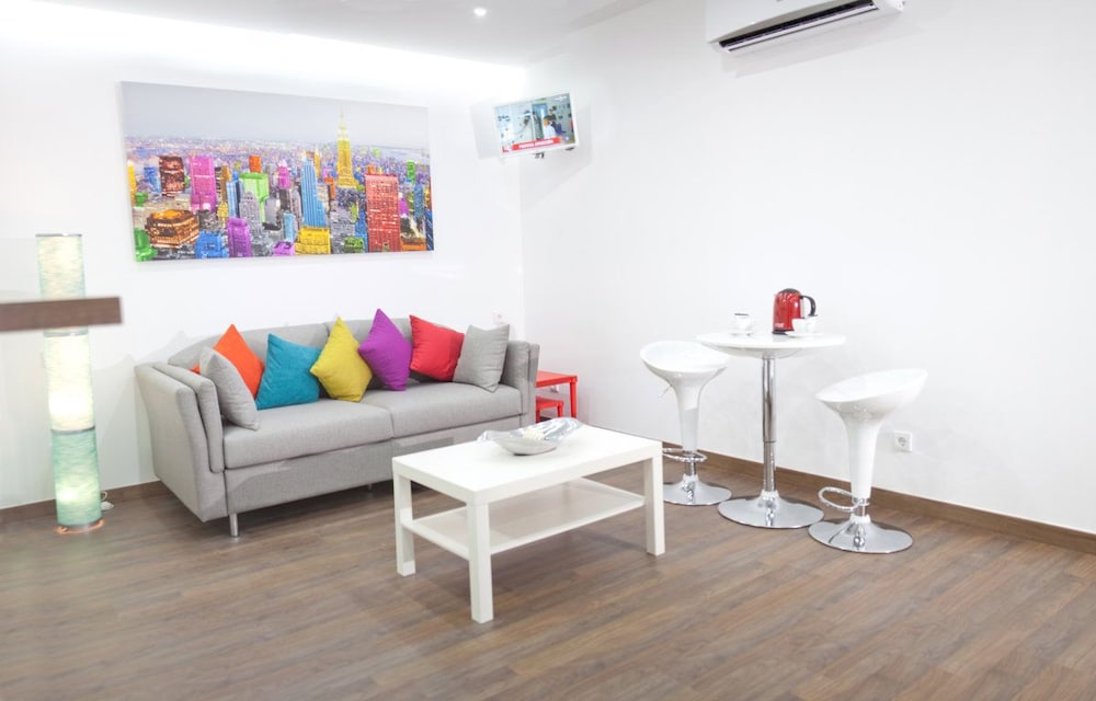 Color Suites Alicante 27/49