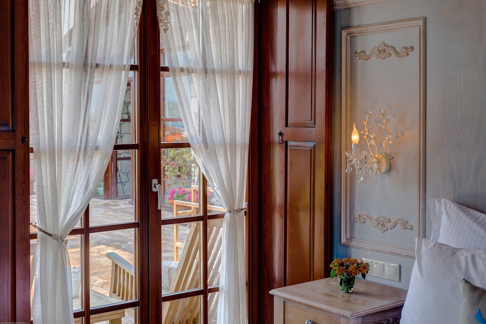 Alacati Kapari Hotel 50/50