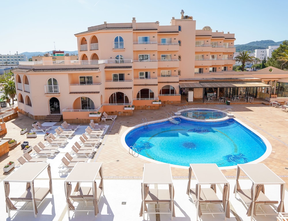 Rosamar Ibiza Hotel 4/42