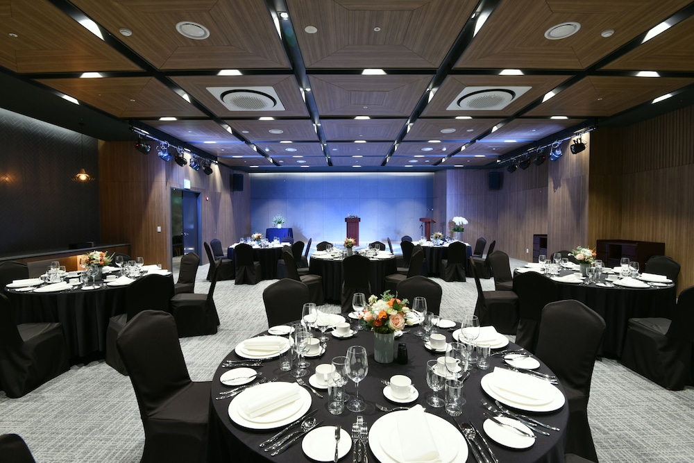 Hotel Intrada Icheon 60/66