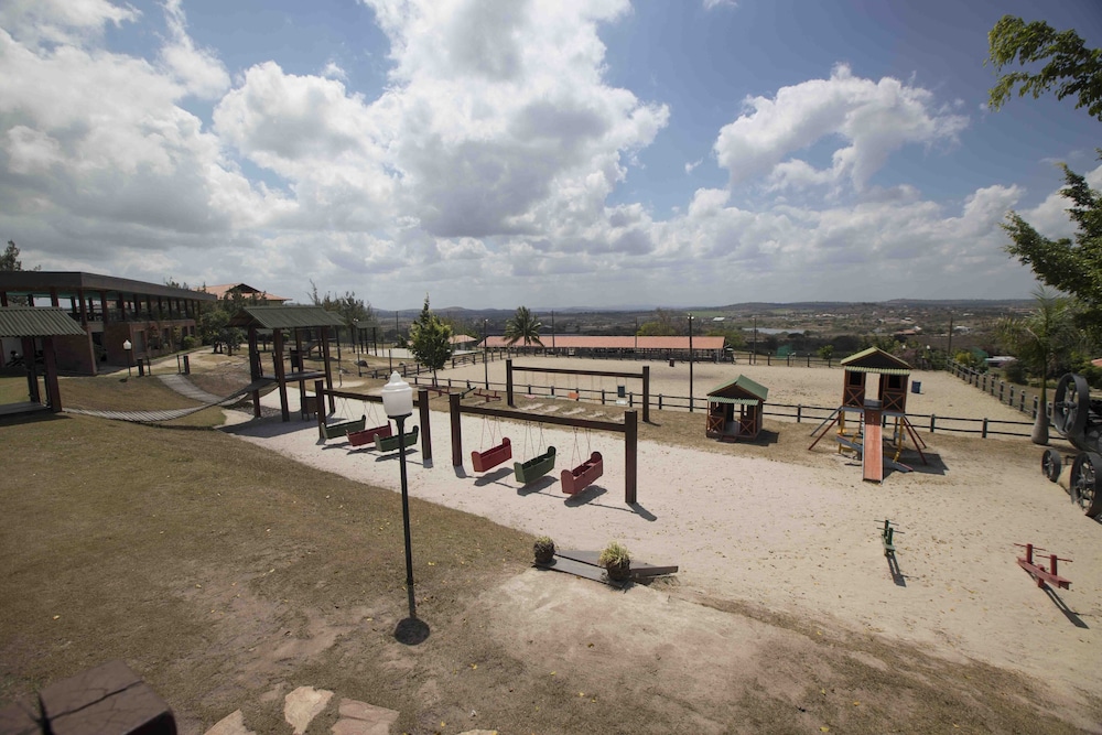 HOTEL FAZENDA MONTE CASTELO 24/40
