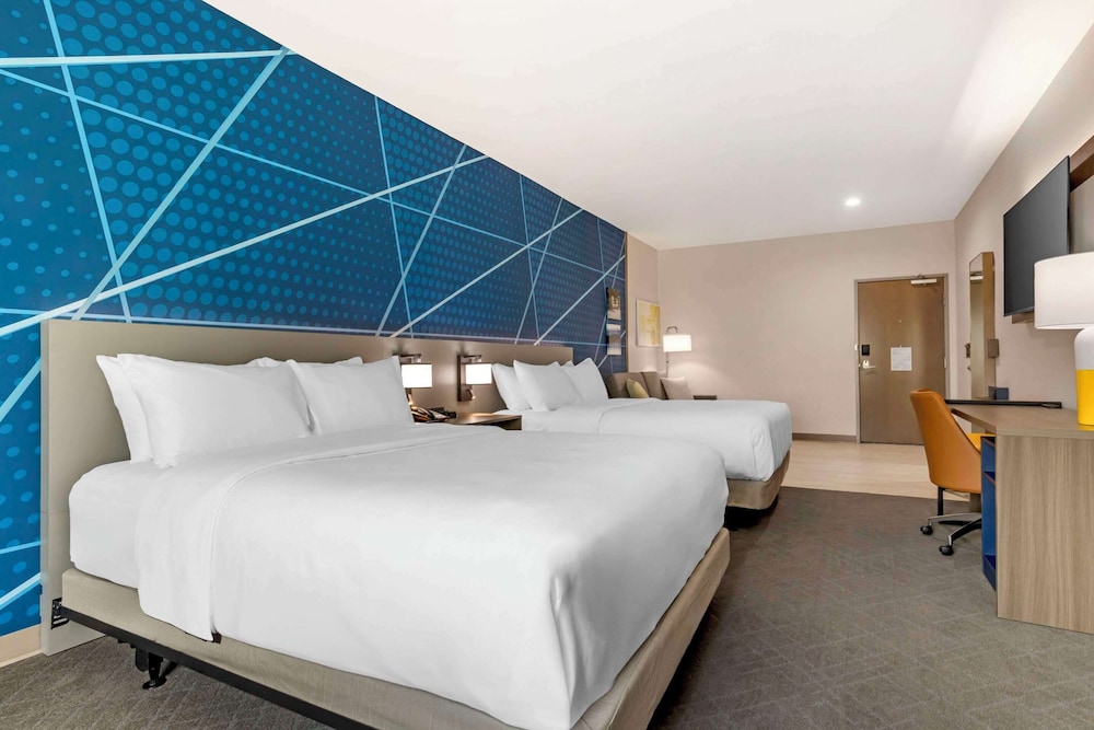 Efficiency, Suite, 2 Queen Beds