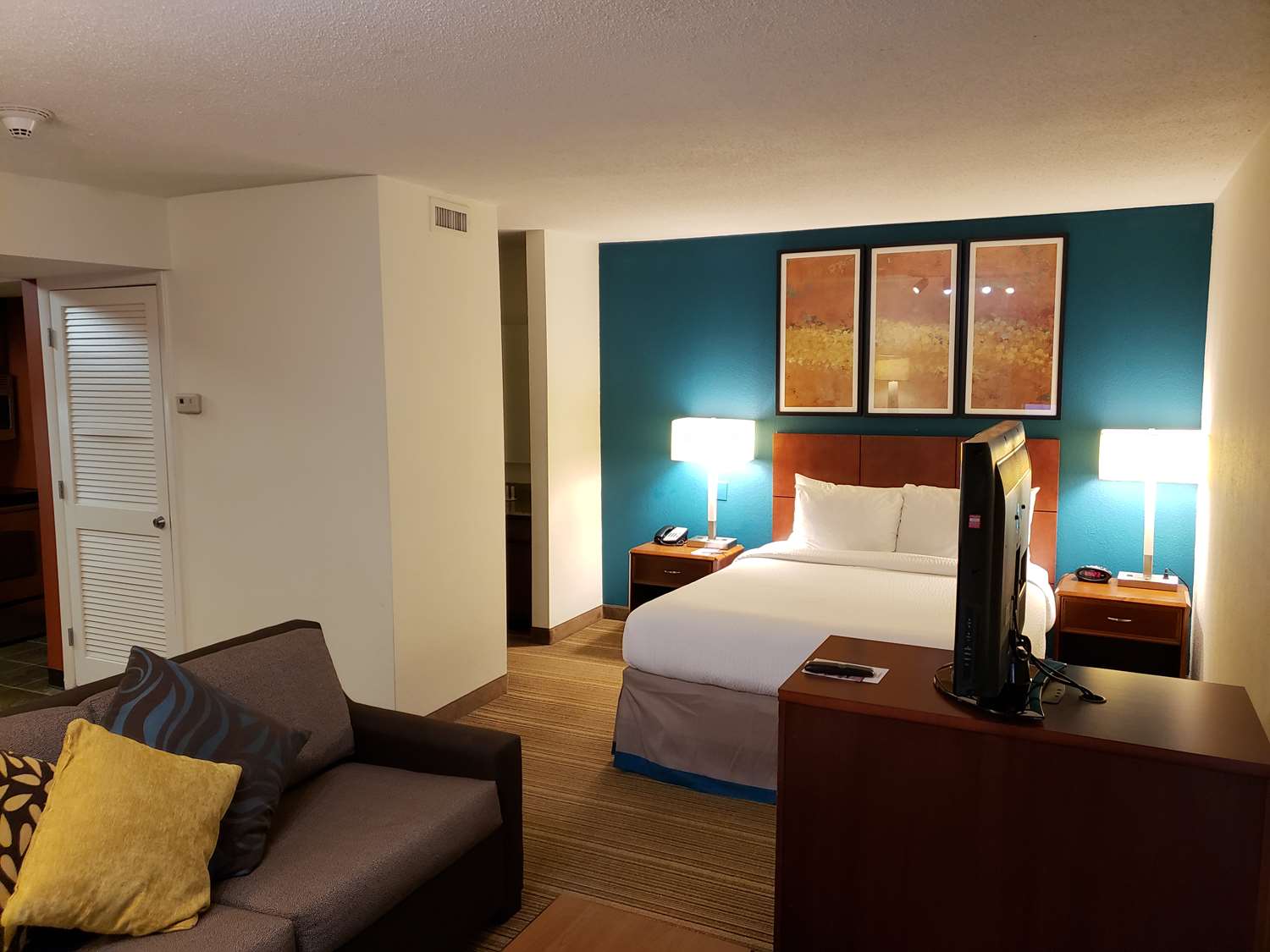 Tysons Corner Suites, a Baymont by Wyndham 12/49