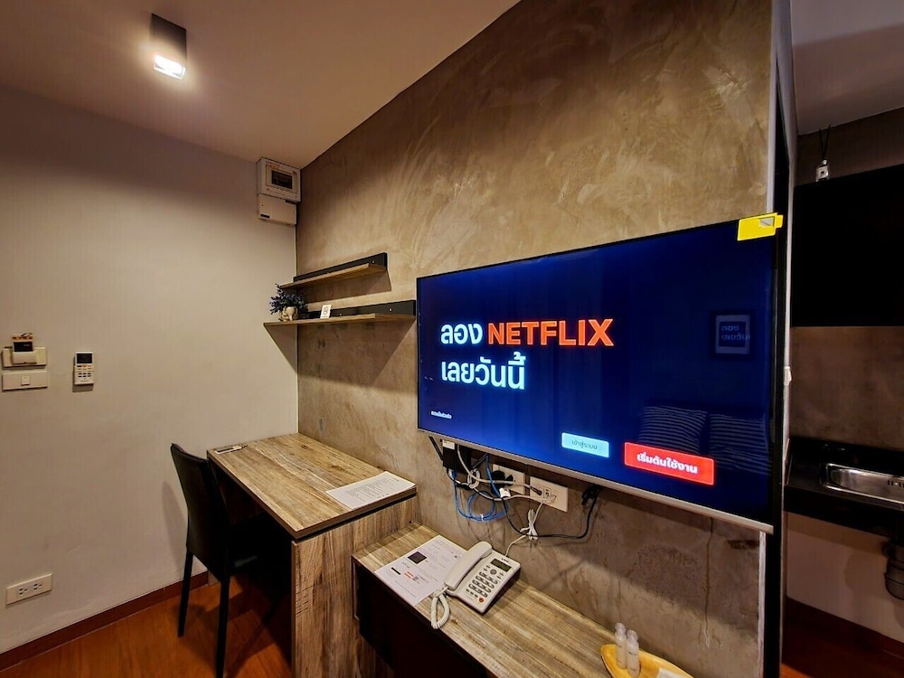 MY LOFT Hotel (ex MY LOFT 2 Ratchadapisek 36) 65/72