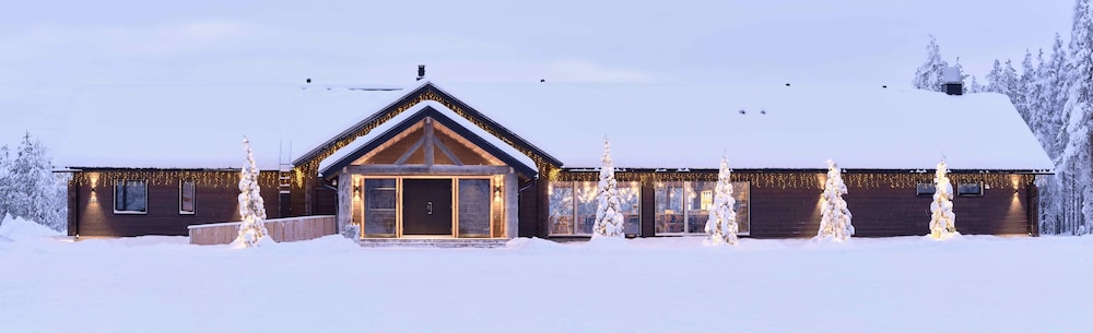 Northern Lights Village Levi 1/48