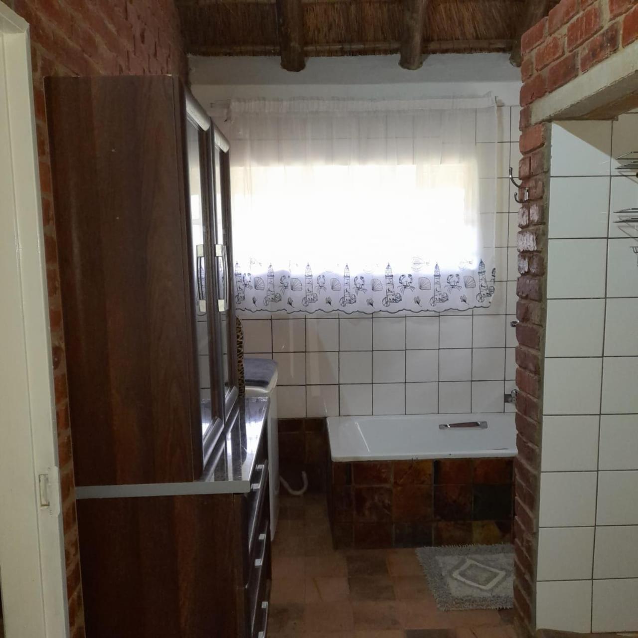 Marico Guest Lodge 15/44