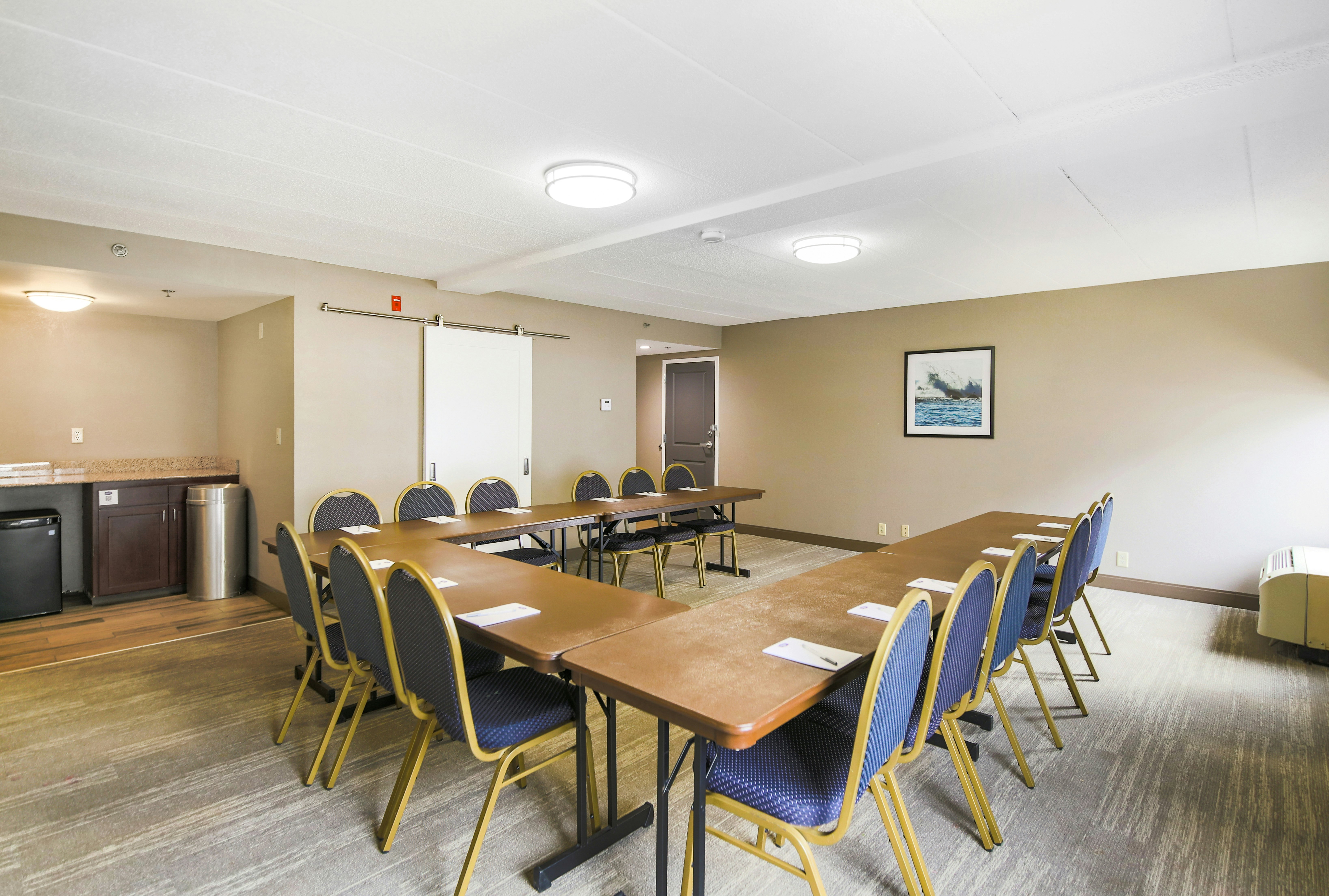 Hampton Inn Fall River/Westport 23/29