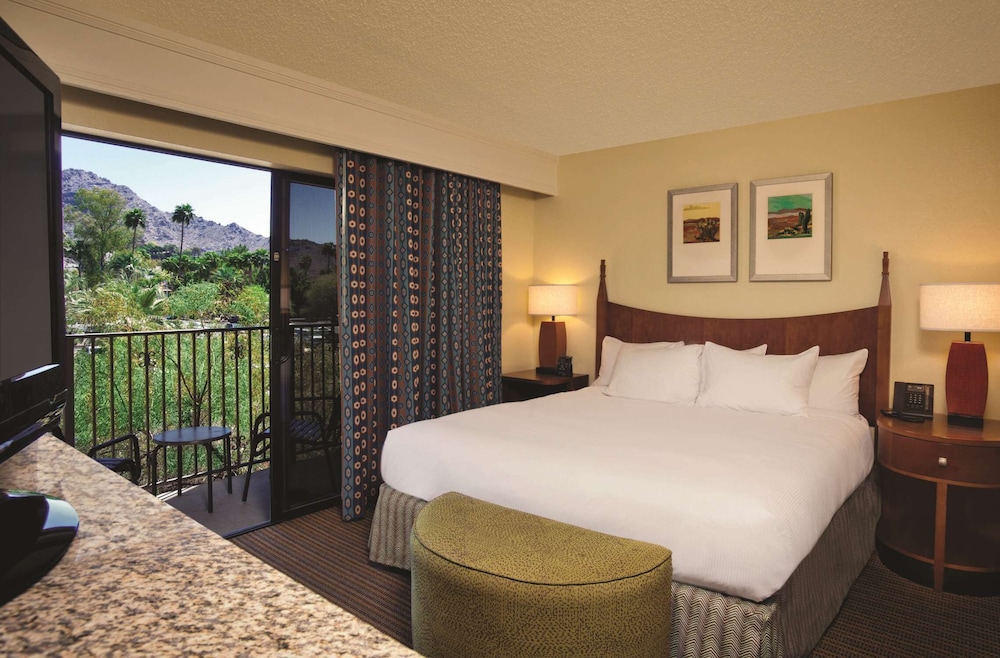 Hilton Phoenix Resort at the Peak 16/60