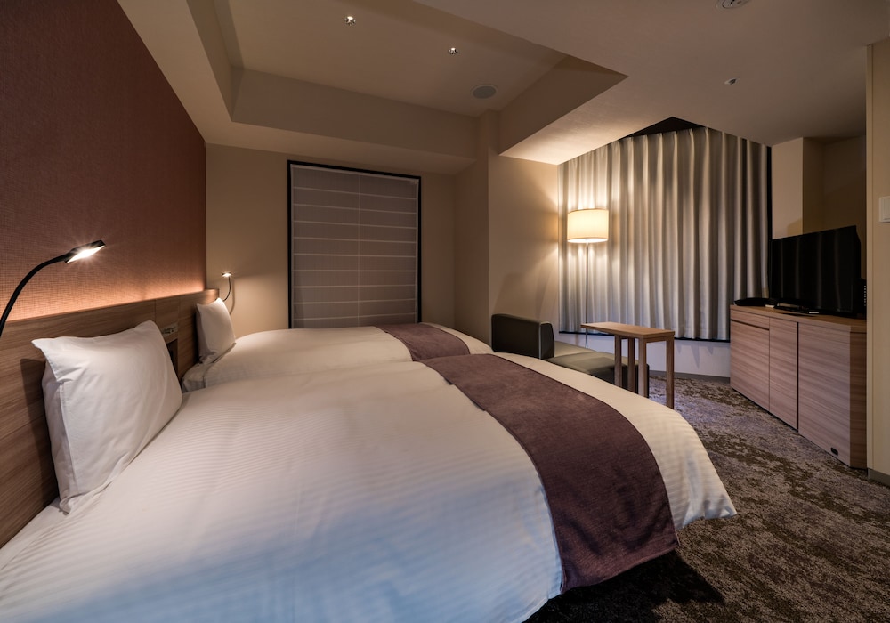 Daiwa Roynet Hotel Shimbashi 15/65