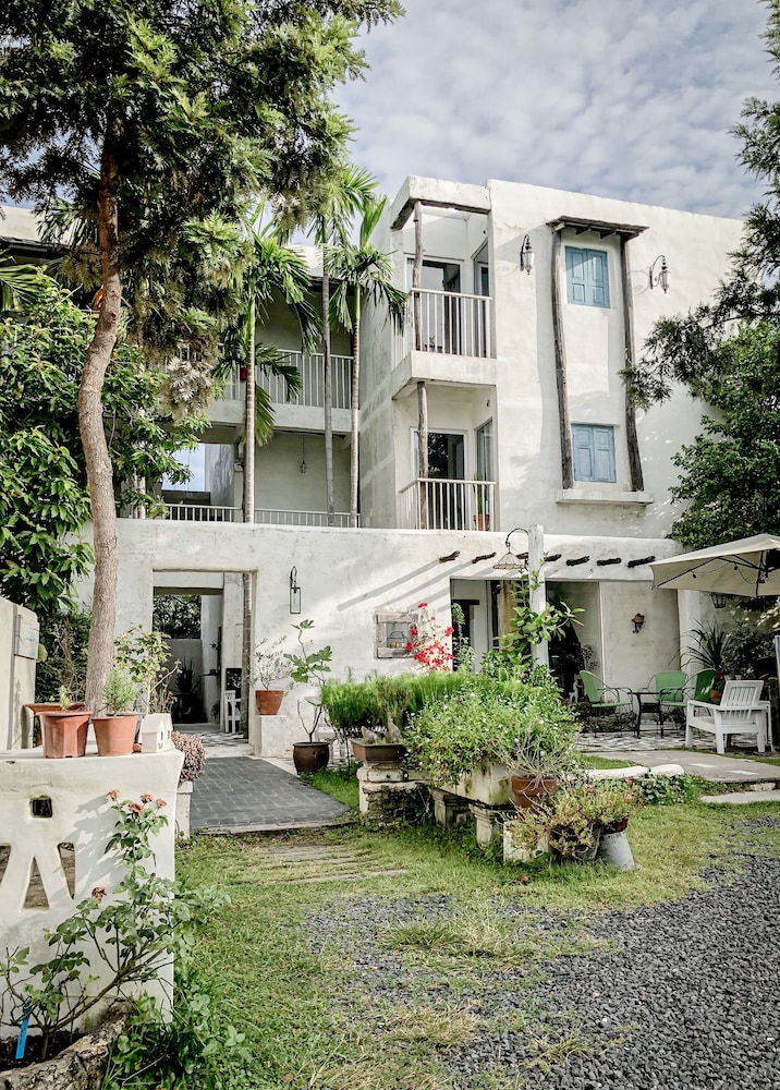 De Lit Hotel 4/50