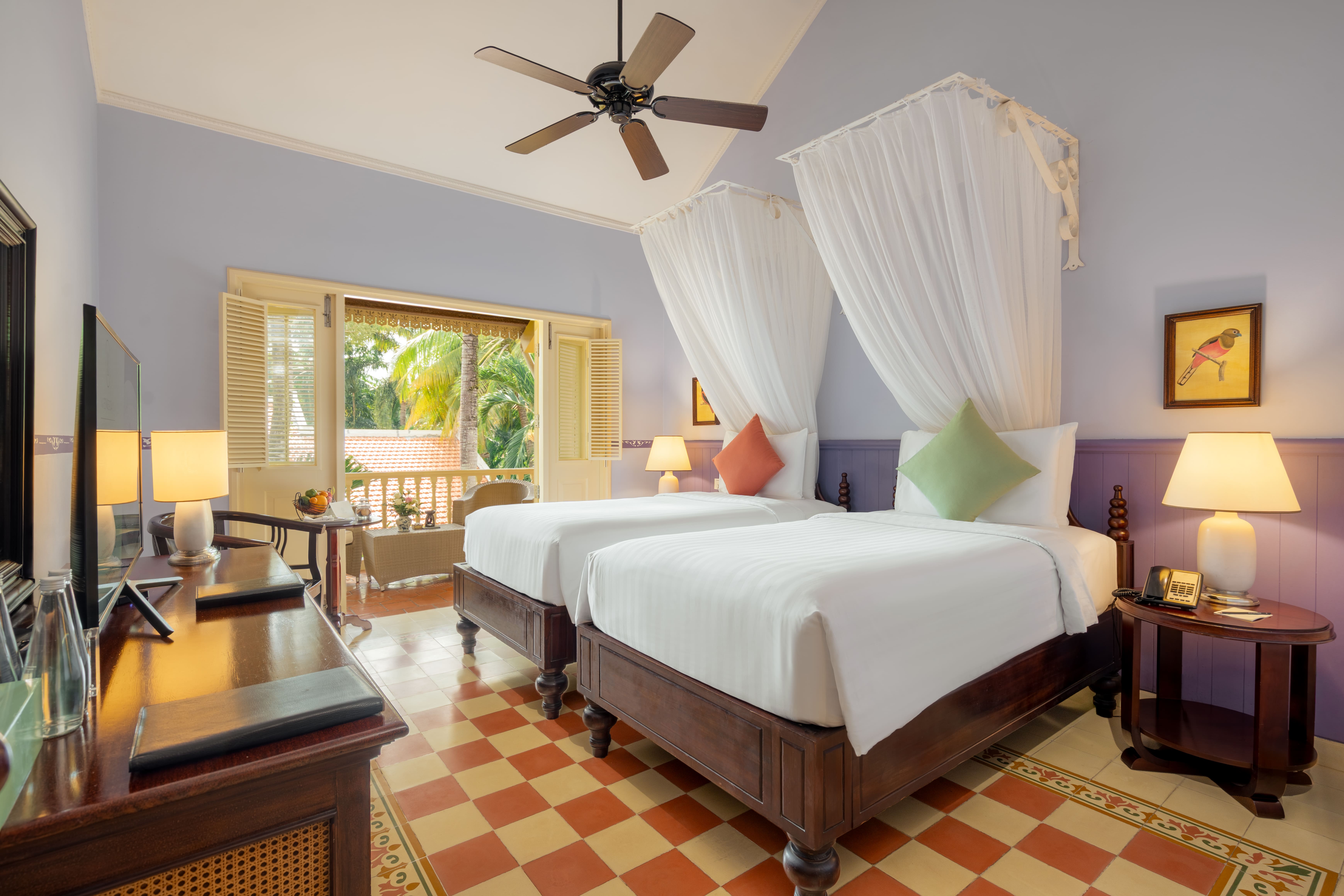 Deluxe Garden Twin Bed