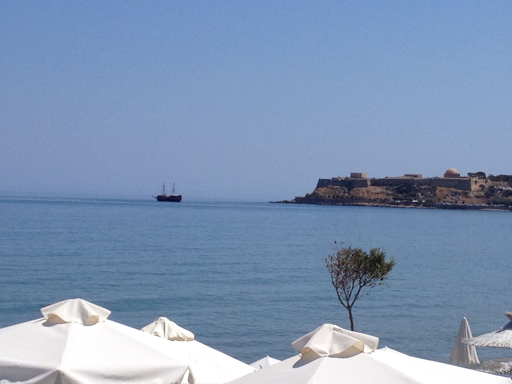 Filoxenia Beach 30/46