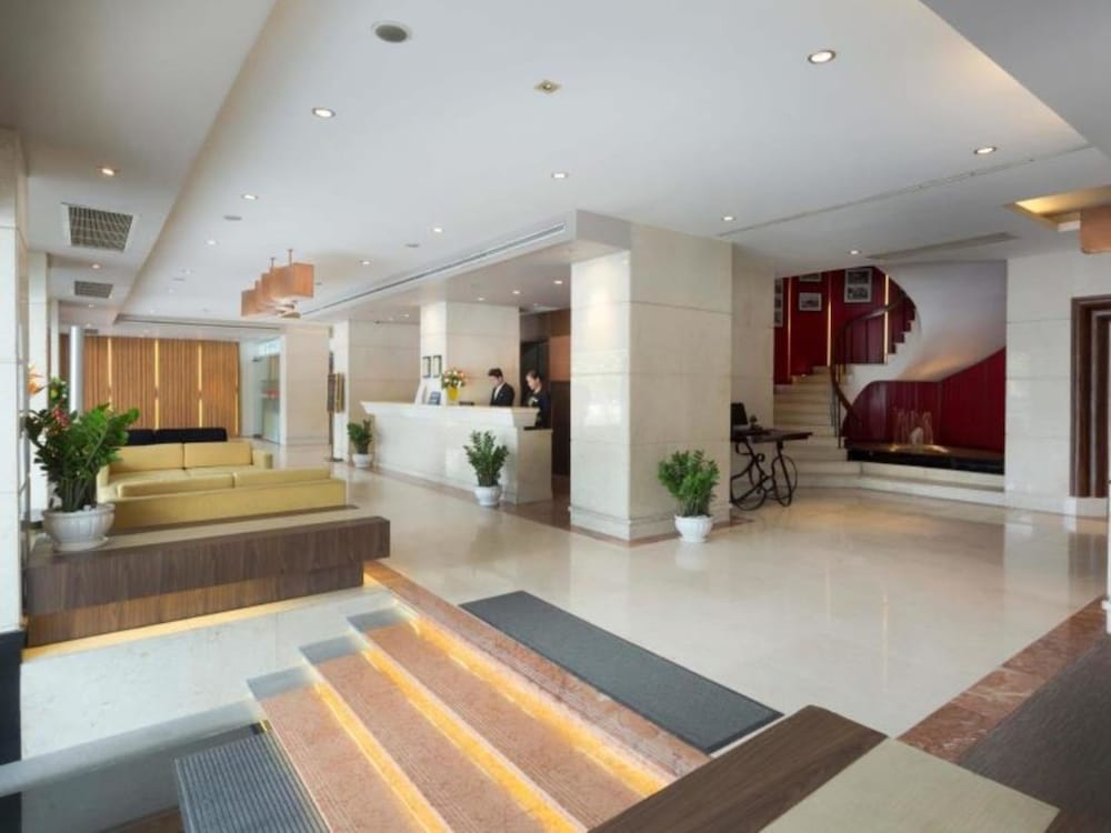 Lobby at Palace Hotel Saigon, SAIGON / HO CHI MINH CITY