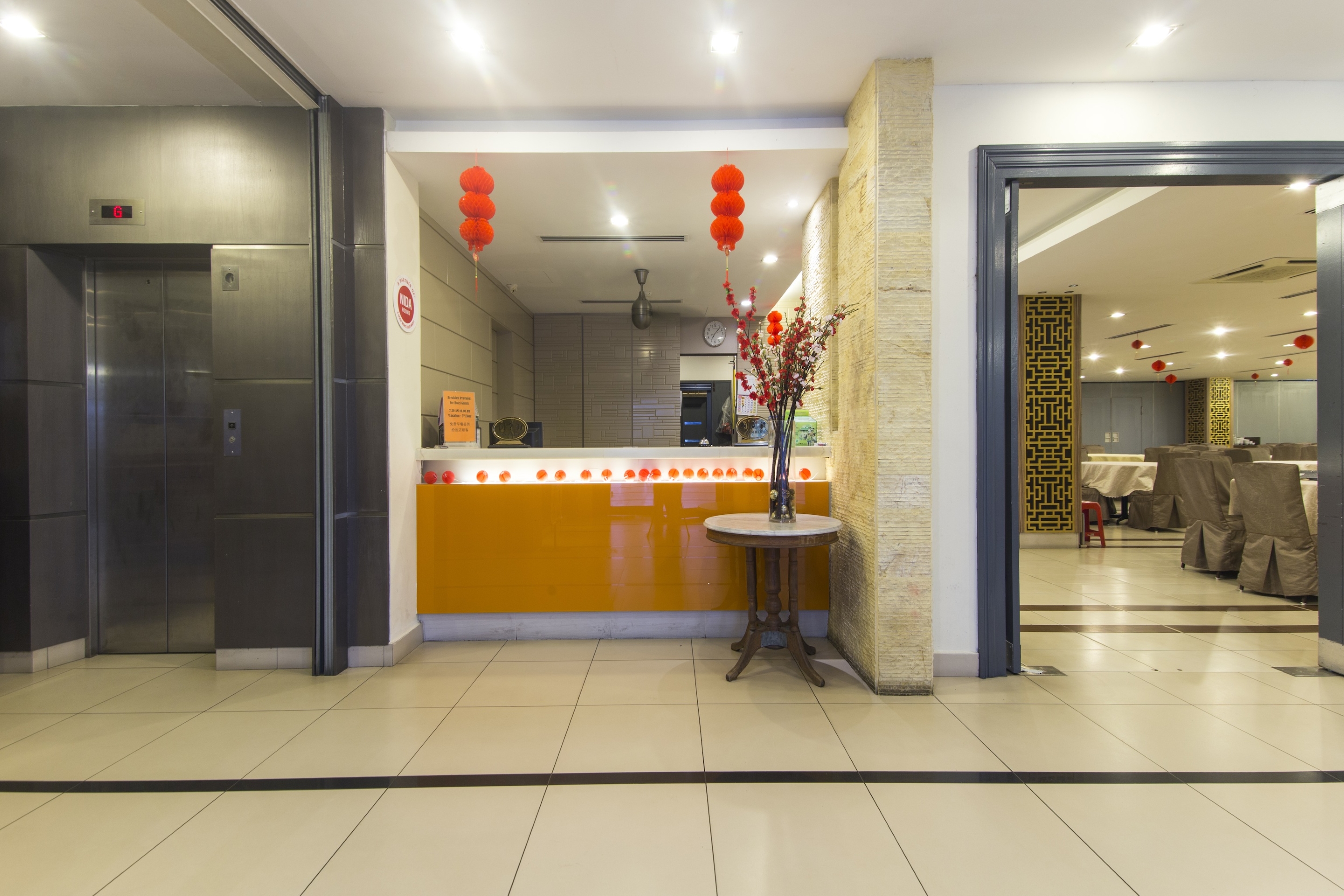 Lobby at Hotel O Bei King, SITIAWAN