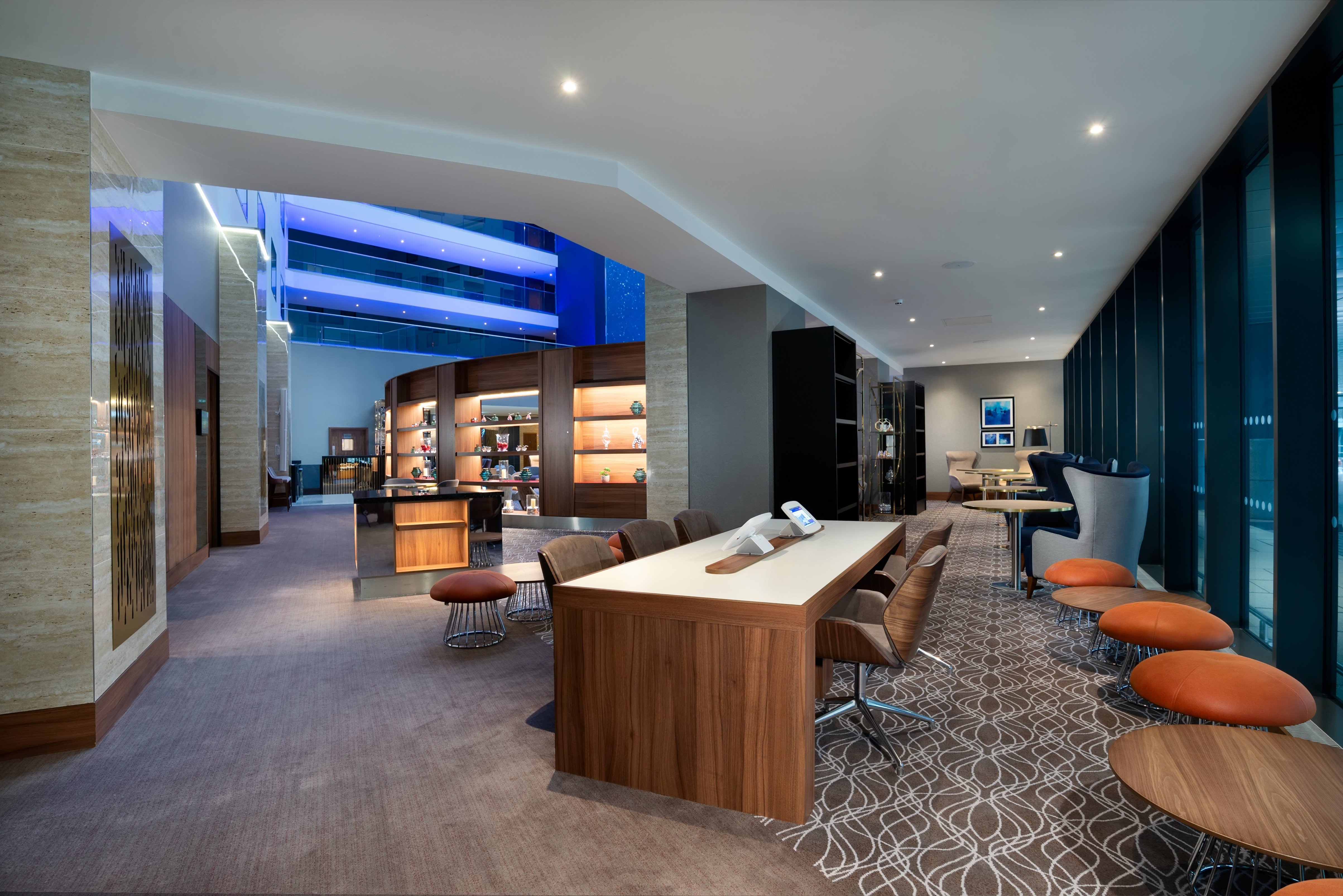 CROWNE PLAZA LONDON HEATHROW T4 42/65