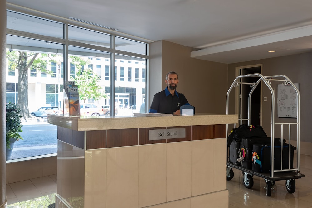 Holiday Inn Washington Capitol - Natl Mall, an IHG Hotel 14/77