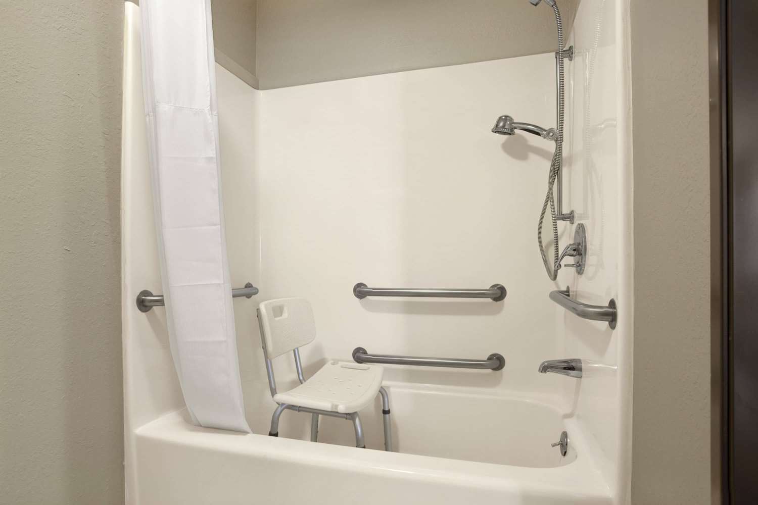 Days Inn by Wyndham Sheridan 25/25
