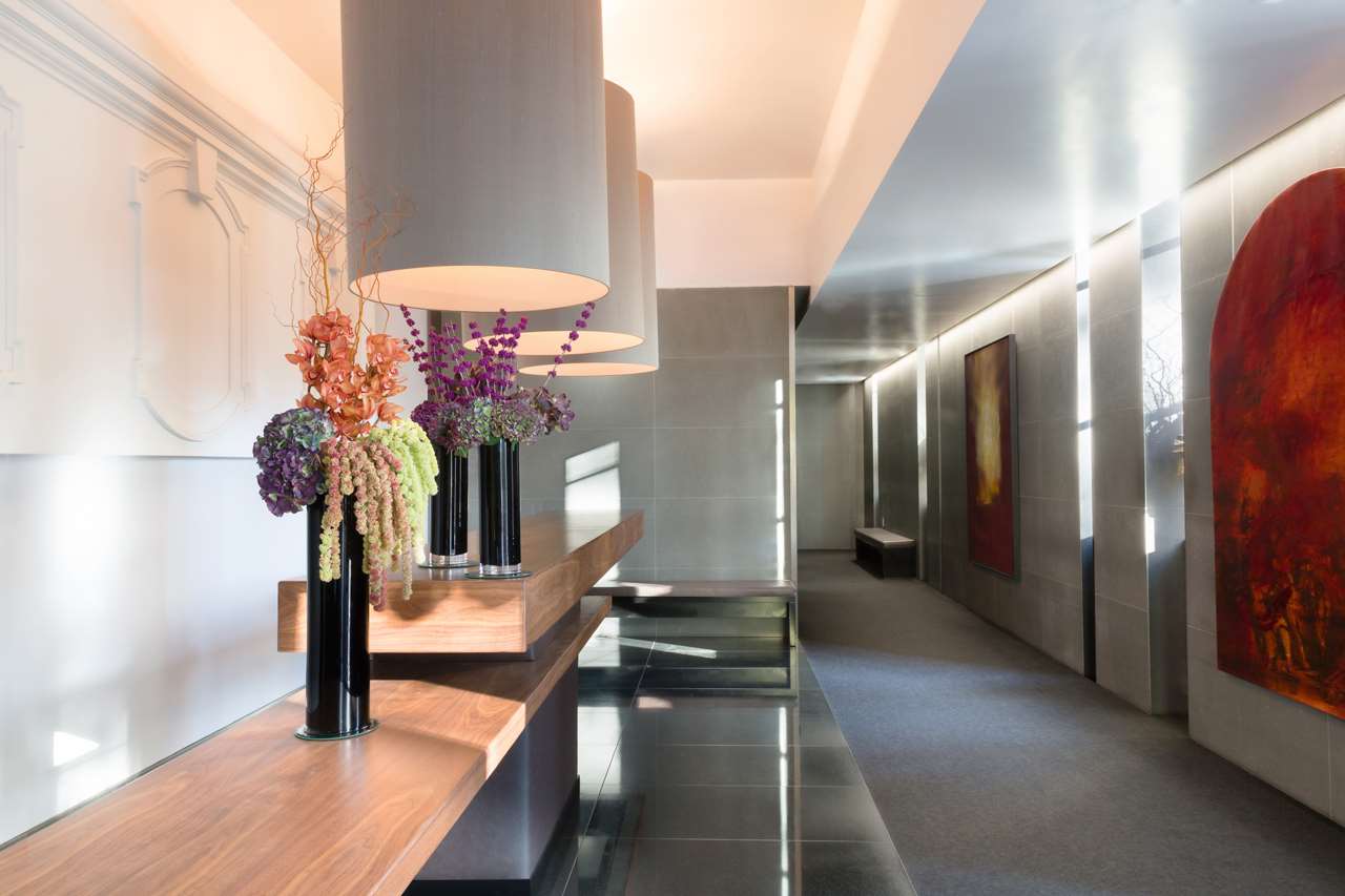 Grosvenor House Suites 3/41