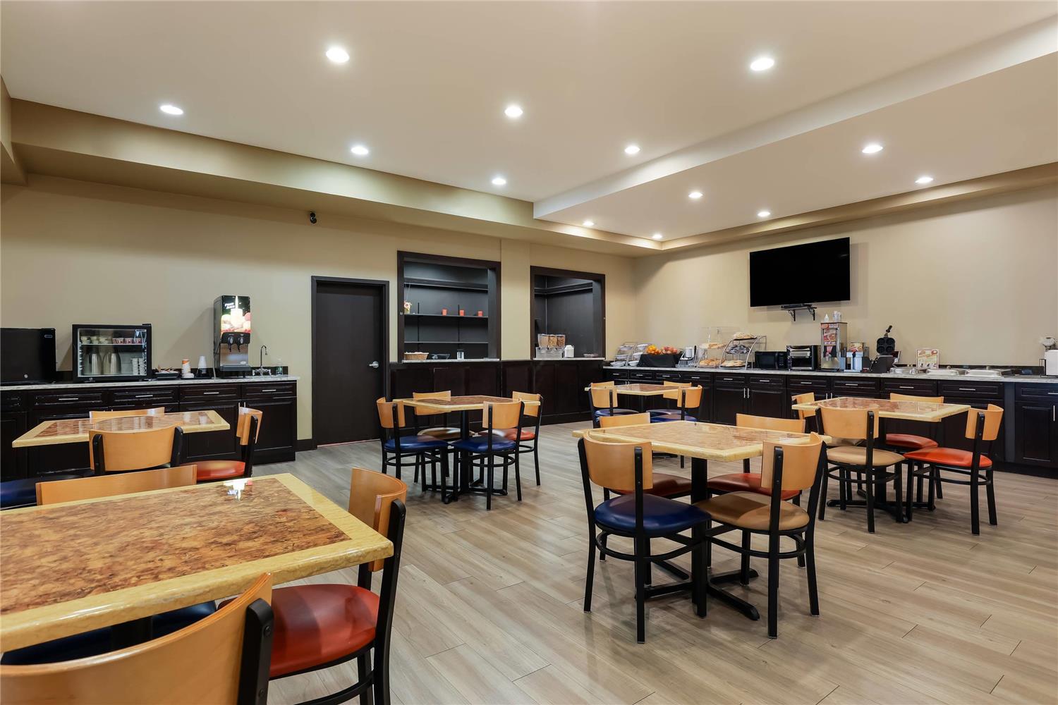 MainStay Suites Fitchburg Madison 29/44