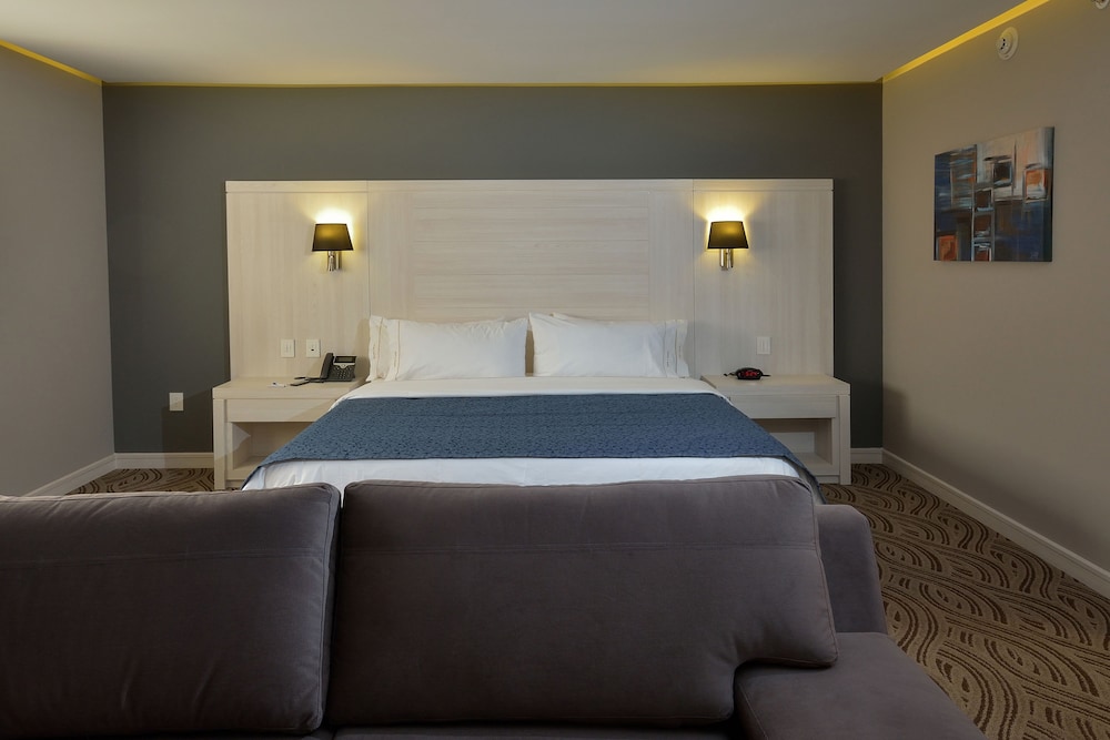 Holiday Inn Express Pachuca 8/57