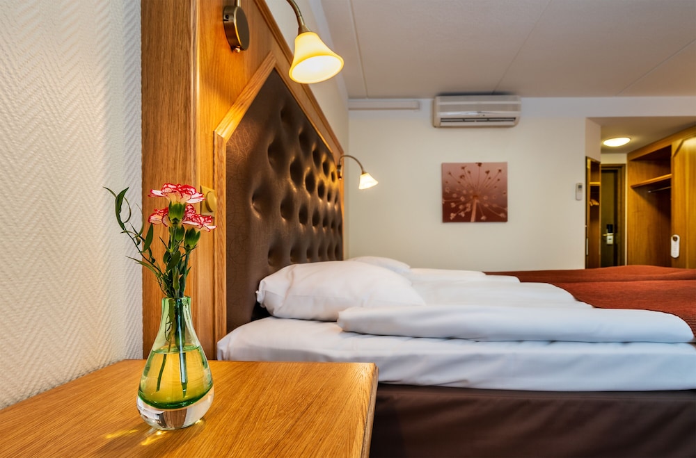 Hotel Vallonia 14/67
