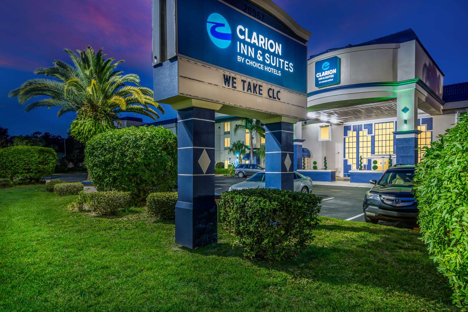 Clarion Inn and Suites Central Clearwater Beach FL 23/23