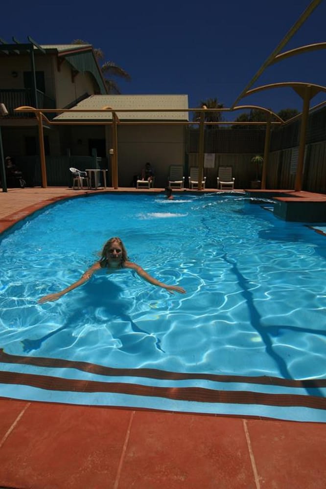Heritage Resort Shark Bay 35/58
