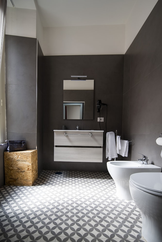 La Chambre 53/55