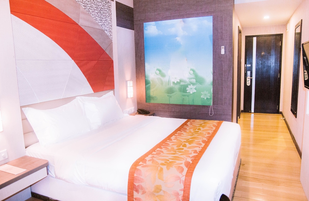 The Golden Bay Hotel Batam 21/53