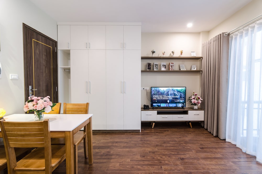Fukurai Boutique Apartments Ha Noi 18/24