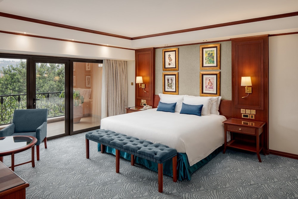 Executive, Suite, King Bed