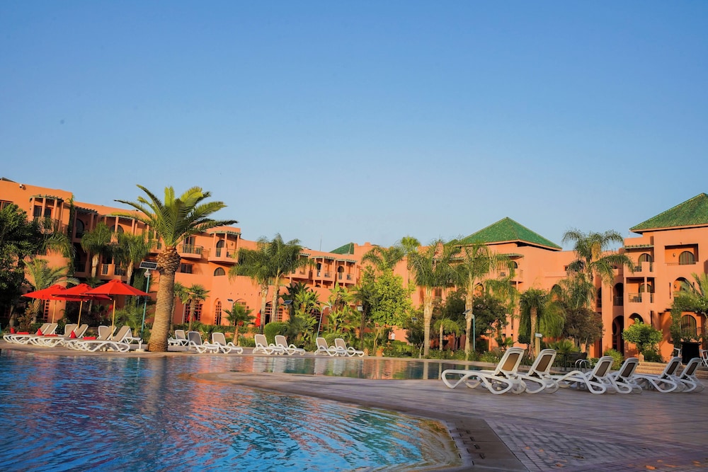 Palm Plaza Hotel And Spa 66/72