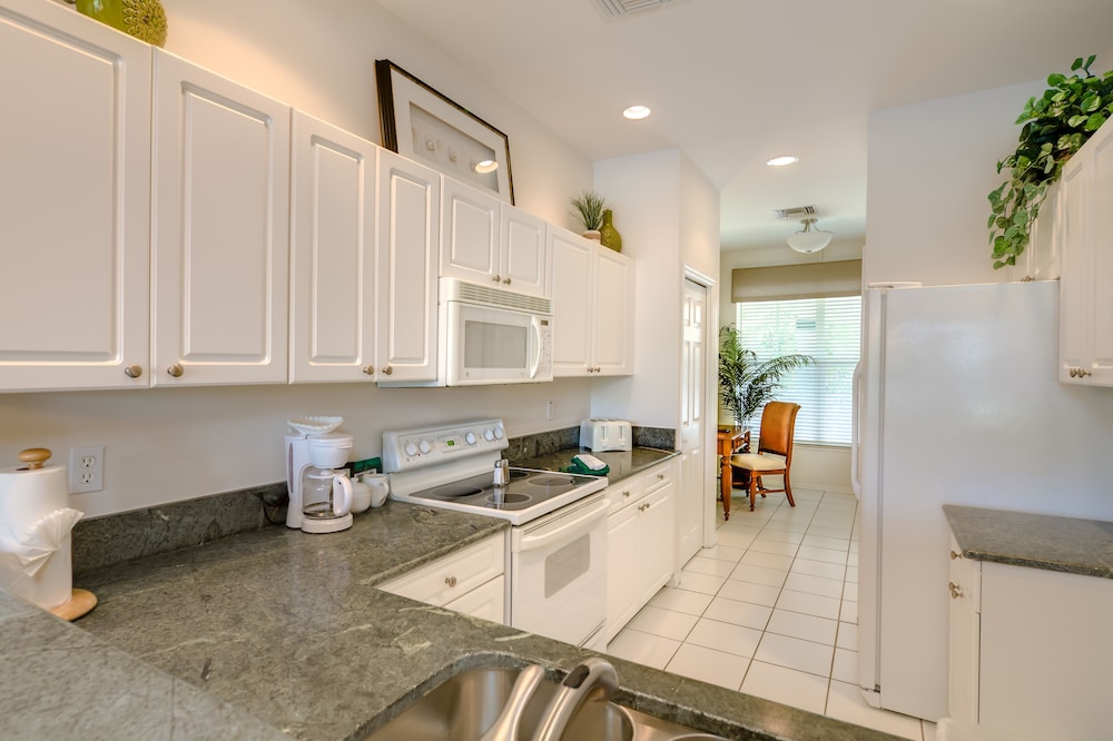 Greenlinks Golf Villas At Lely Resort 52/76