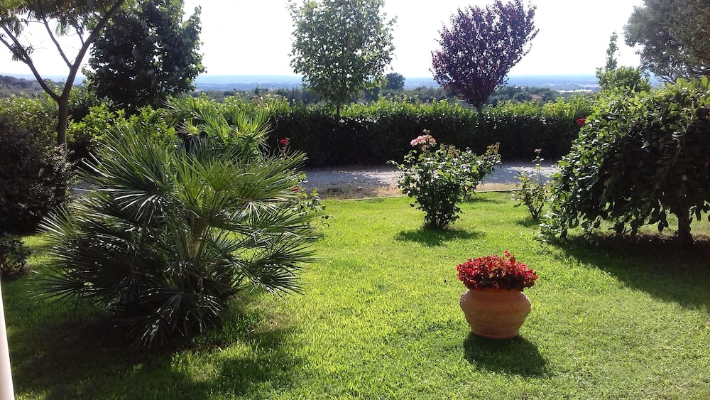 Agriturismo Le Quattro Stagioni 39/49