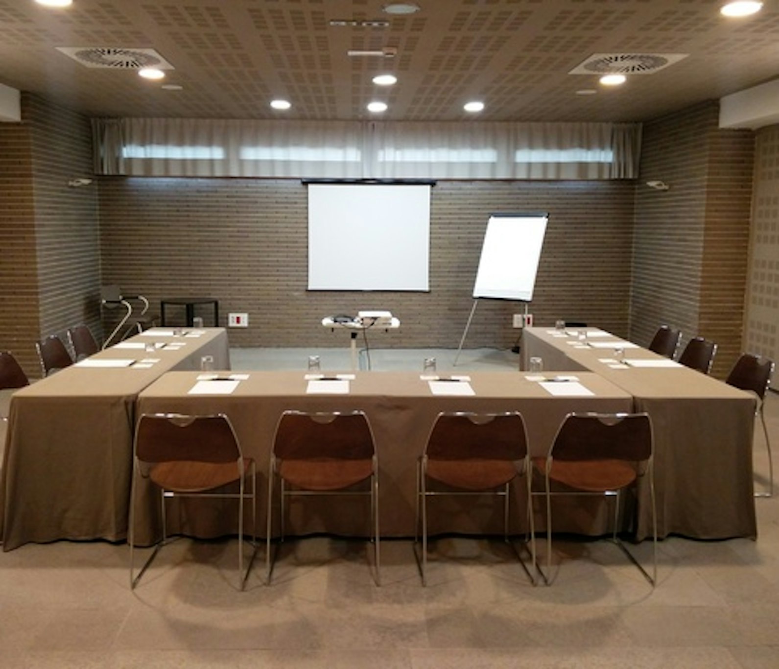 Sercotel Encin Golf 13/21