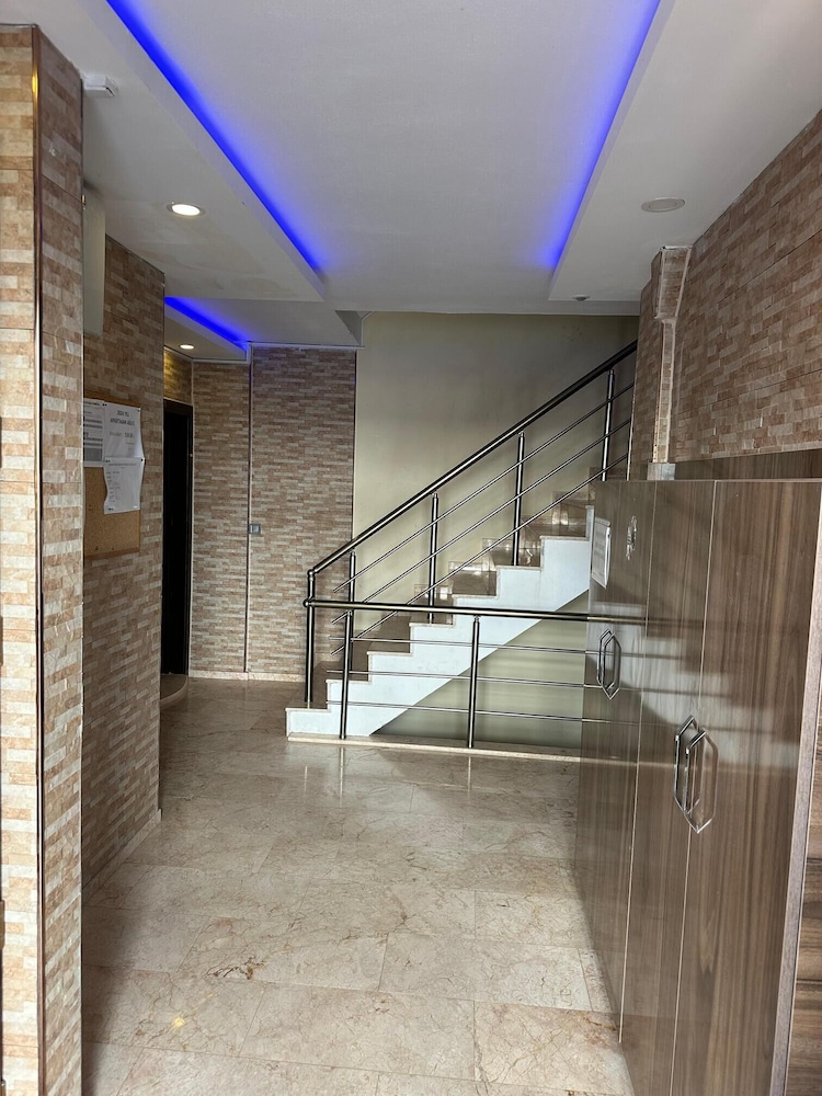 Mavi Restaurant & Apartments 1 35/50
