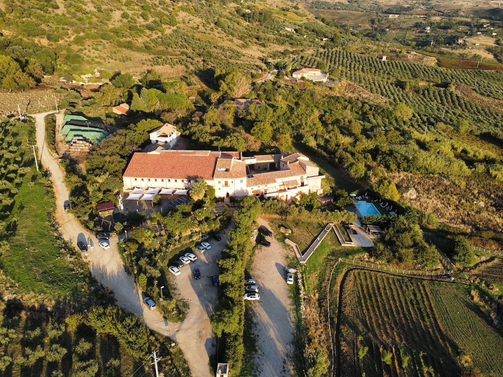 Agriturismo Masseria La Chiusa 33/50