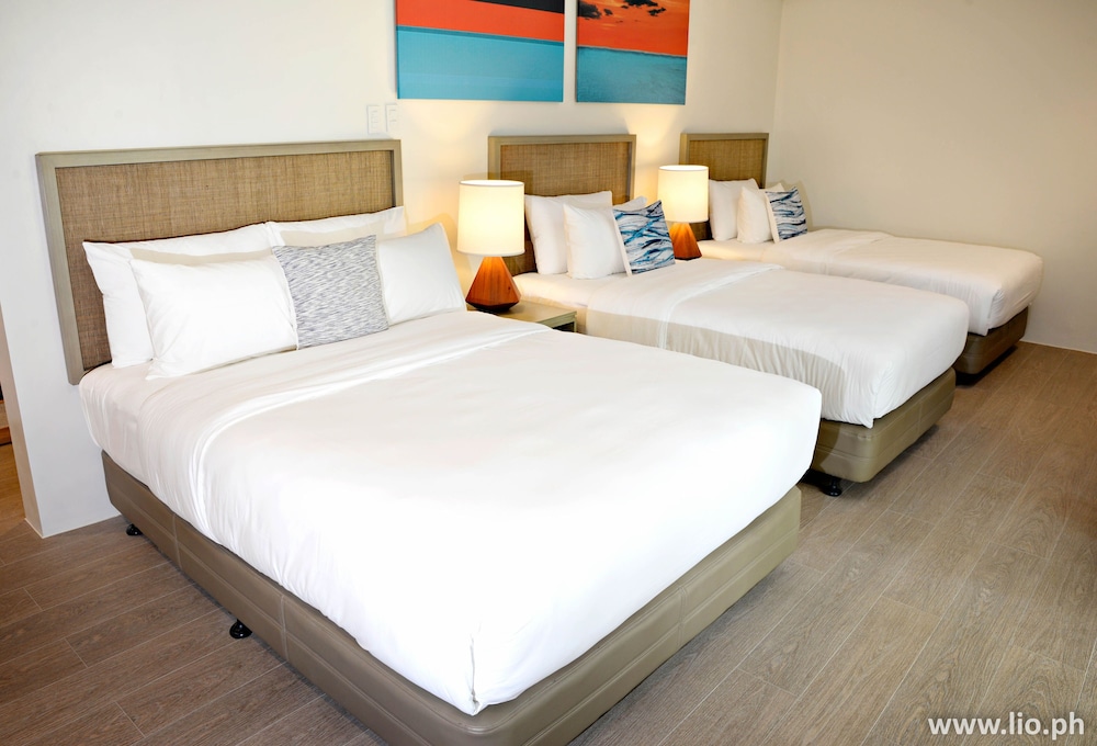 FAMILY, QUEEN AND TWIN BEDS