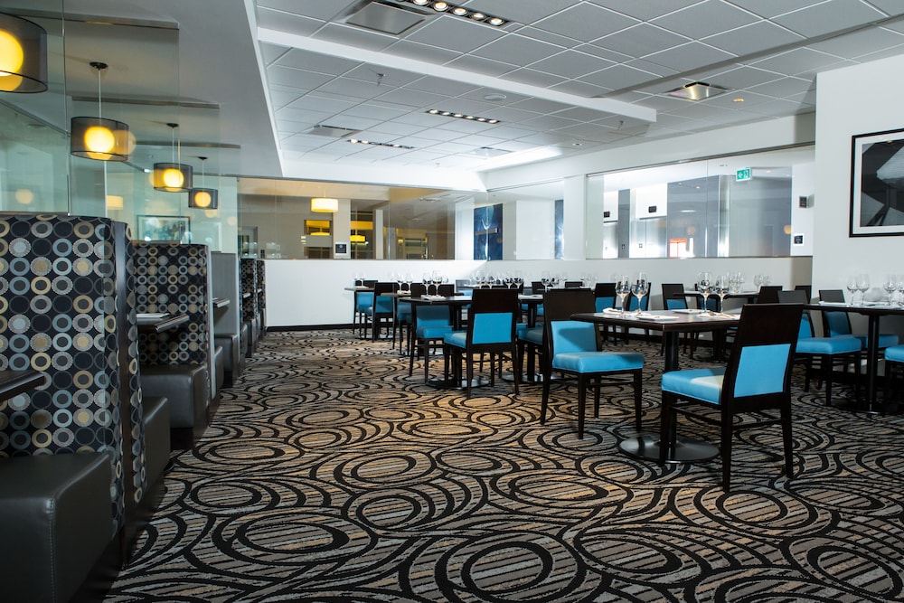 The Grand Winnipeg Airport Hotel 53/56