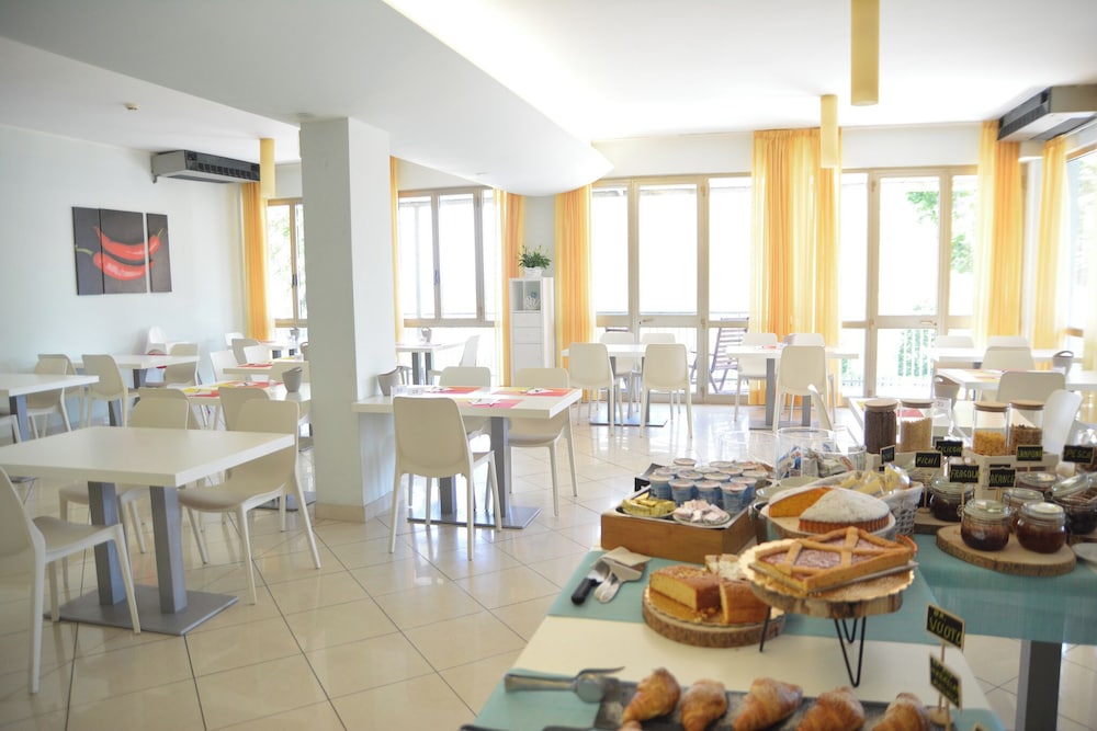 Hotel Giorg 38/50