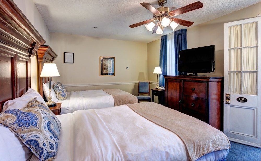 Hotel St Pierre French Quarter 32/78