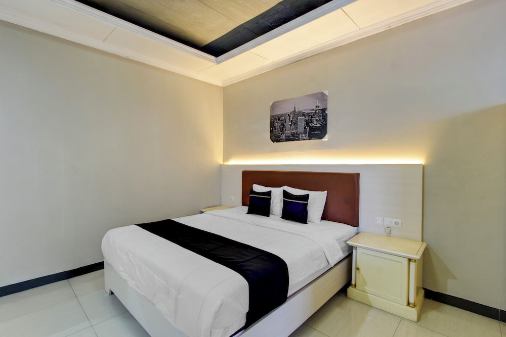 Oyo 3934 Hotel Istana Syariah Ex Istana Pekalongan 21/50